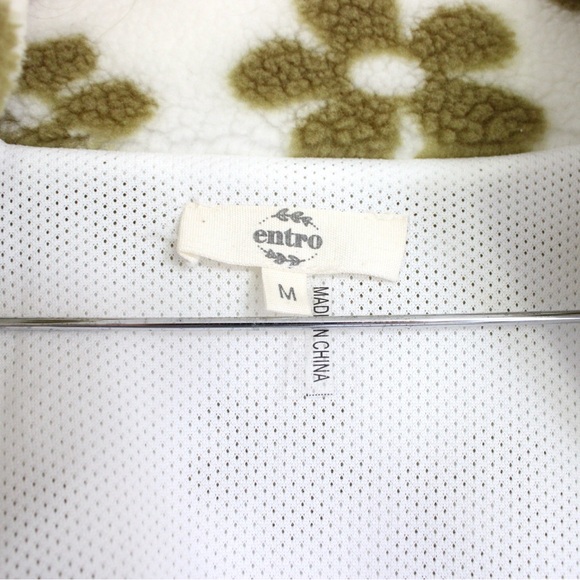 Entro Floral Fleece Jacket - Picture 7 of 7